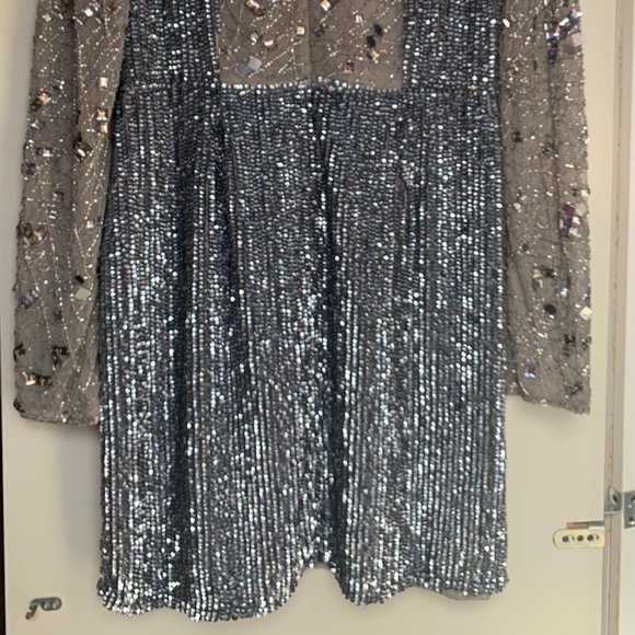 asos sequin silver dress - Picture 8 of 10